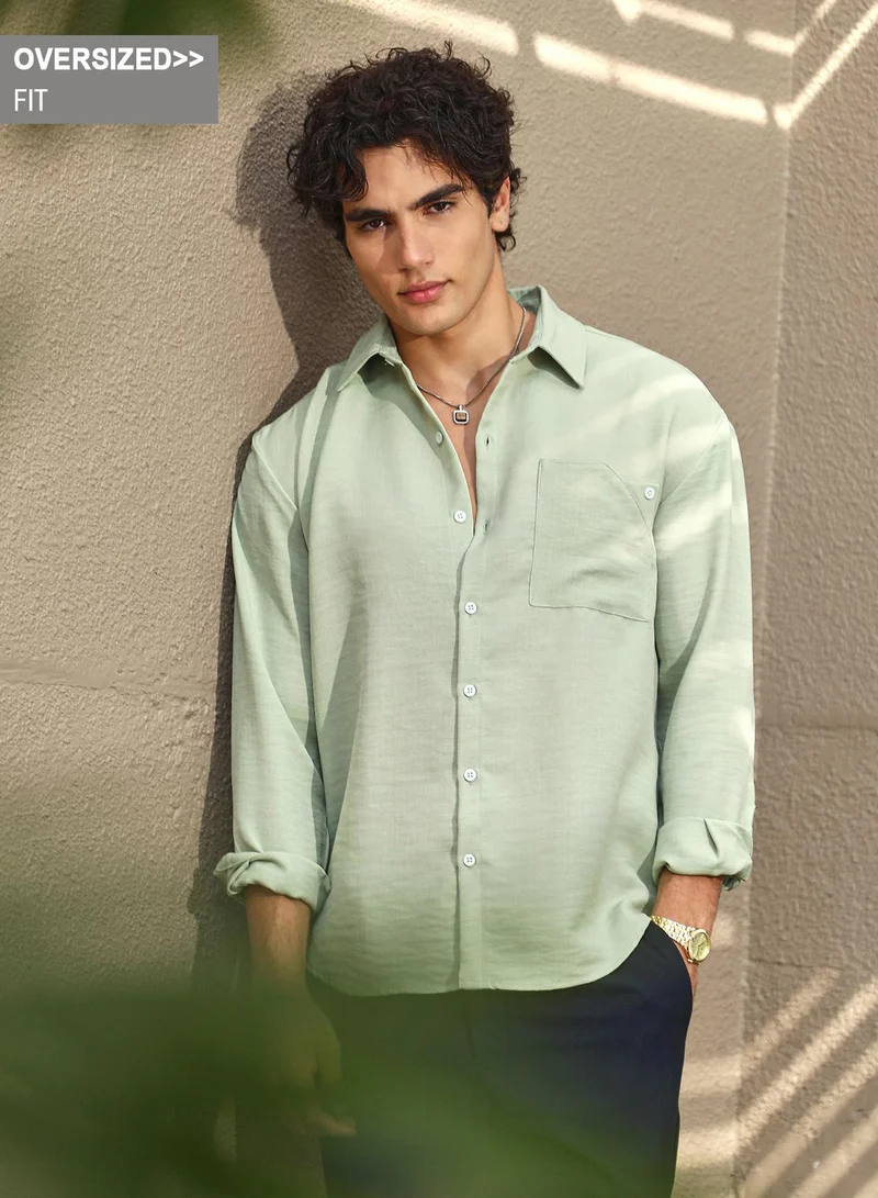 كامبوس سوترا Men's Sage Green Modular Solid Oversized Shirt
