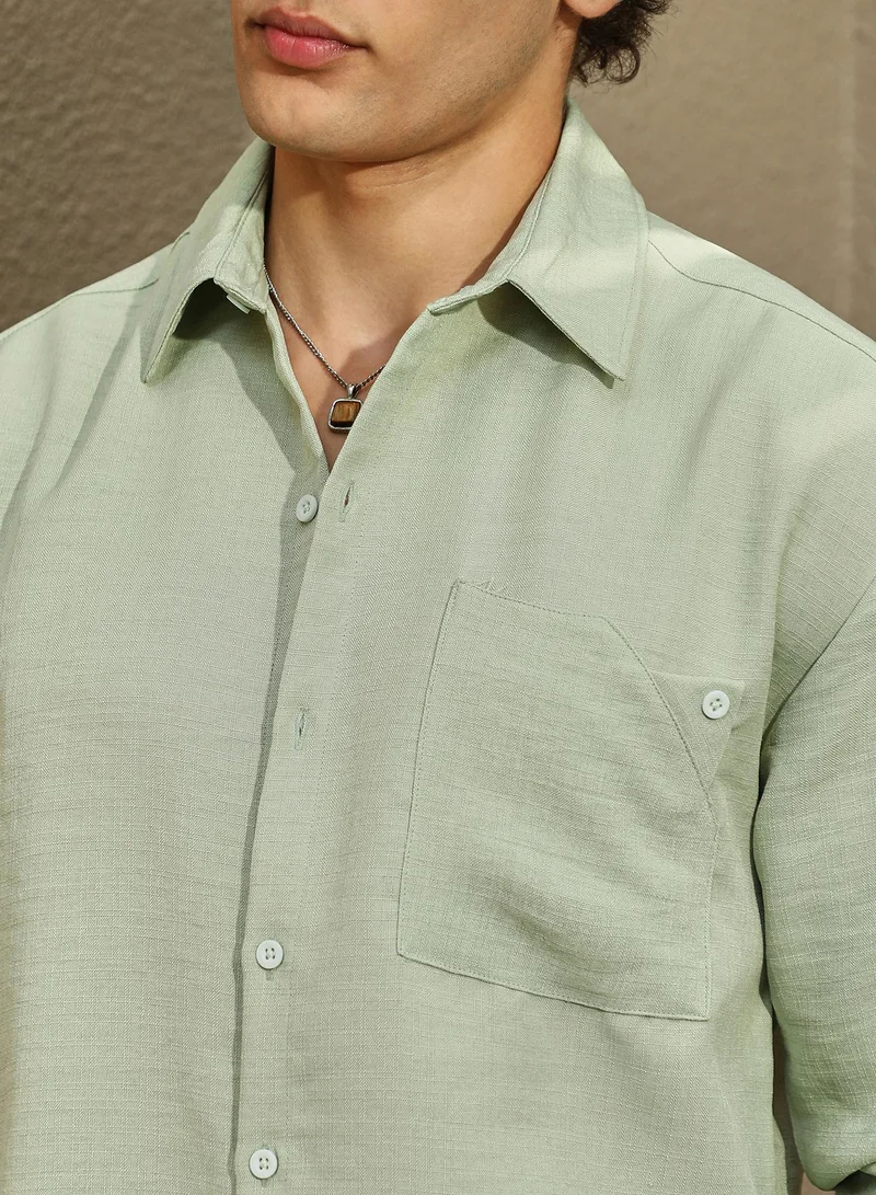 كامبوس سوترا Men's Sage Green Modular Solid Oversized Shirt