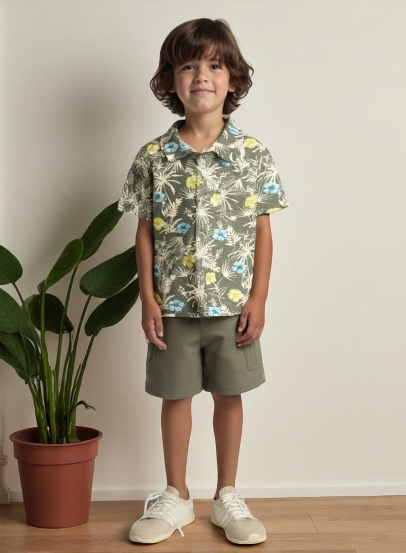 Dirkje BOYS 2 Piece Set - AOP Shirt & Cargo Shorts with Elasticated Waist. - Image 2
