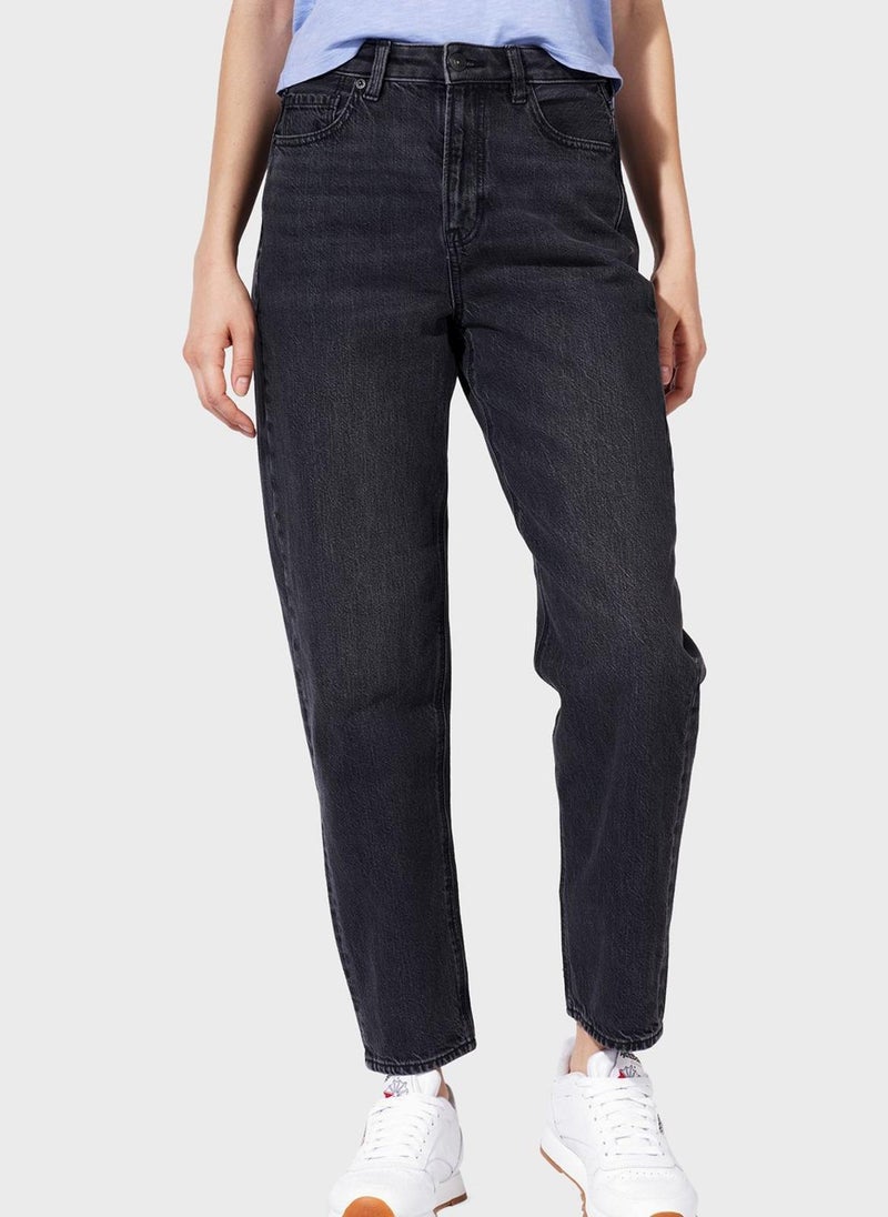 American Eagle - High Waist Mom Jeans - Image 1