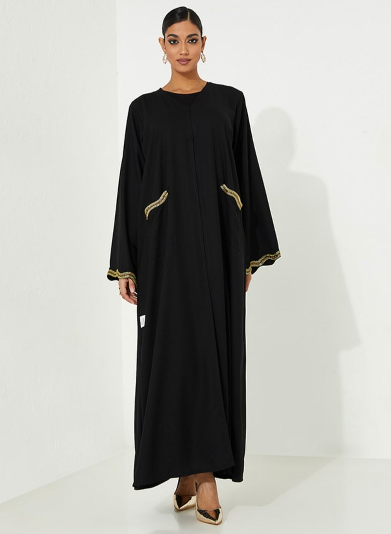 روزيت عباية عباءة سوداء مفتوحة مع جيب مطرز يدويًا باللون الأخضر الفاتح وأكمام - Image 1