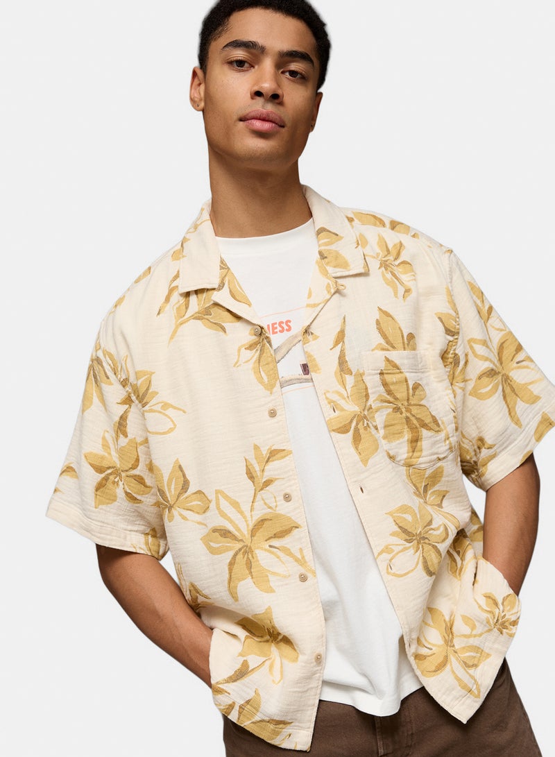American Eagle AE Relaxed Fit Short-Sleeve Camp Collar Shirt - Image 1