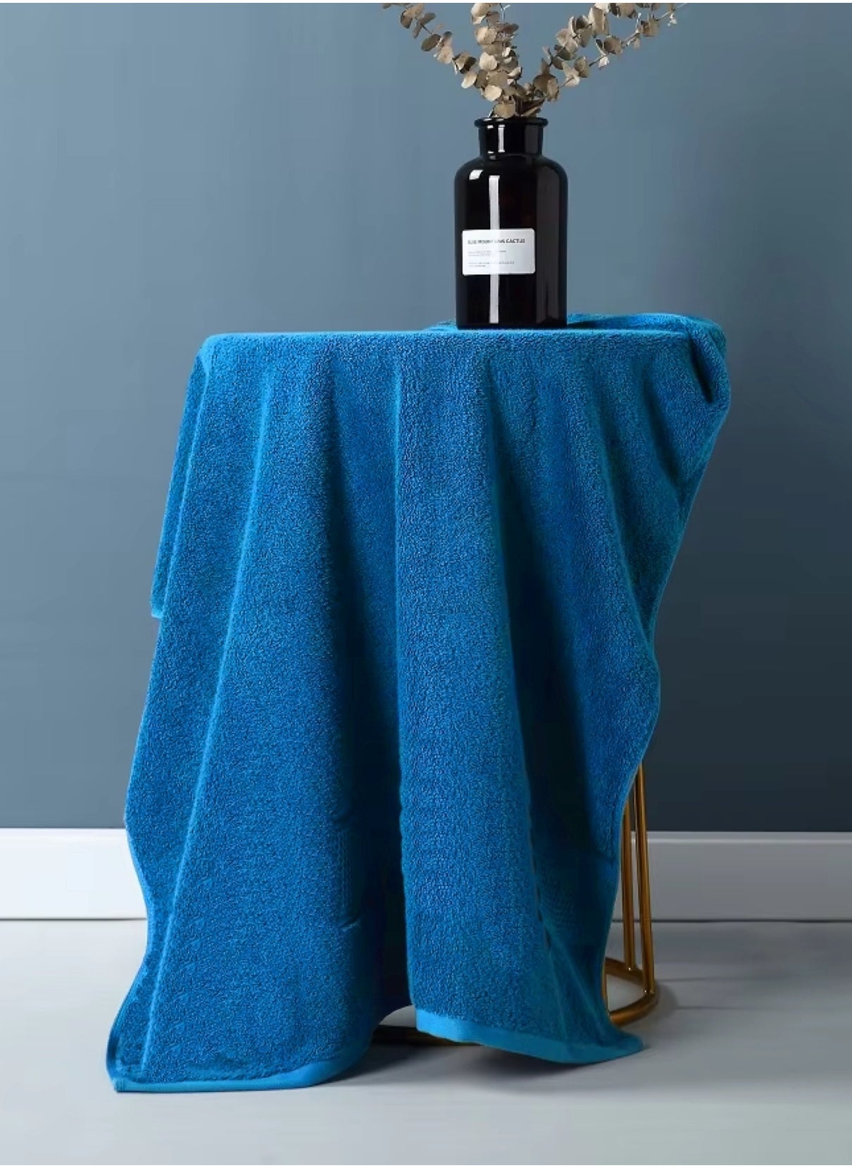 Bath Towel - 100% Cotton 600 GSM Large Size (70x140cm) Highly Absorbent And Super Durable, Color Blue 