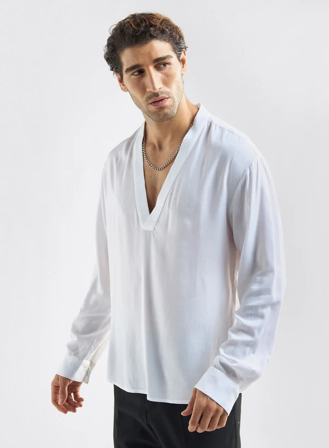 Splash FAV Relaxed Fit Shirt with V-neck and Long Sleeves