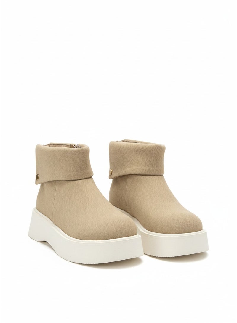 فيبراندا بوت عصري بتصميم أنيق يجمع بين البساطة والعملية - Image 3