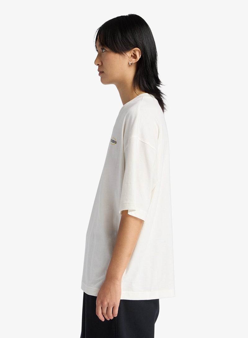 New Balance Graphic Oversized T-Shirt - Image 3