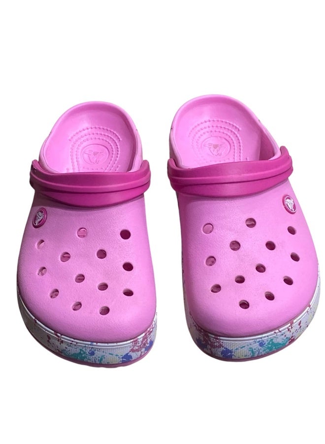 Crocs are comfortable - Image 1