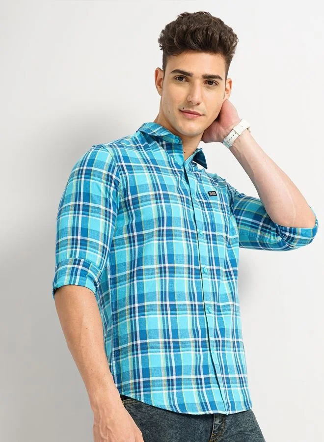 شركة المرآب الهندية Men Slim Fit Checkered Full Sleeves Cutaway Collar Casual Shirt