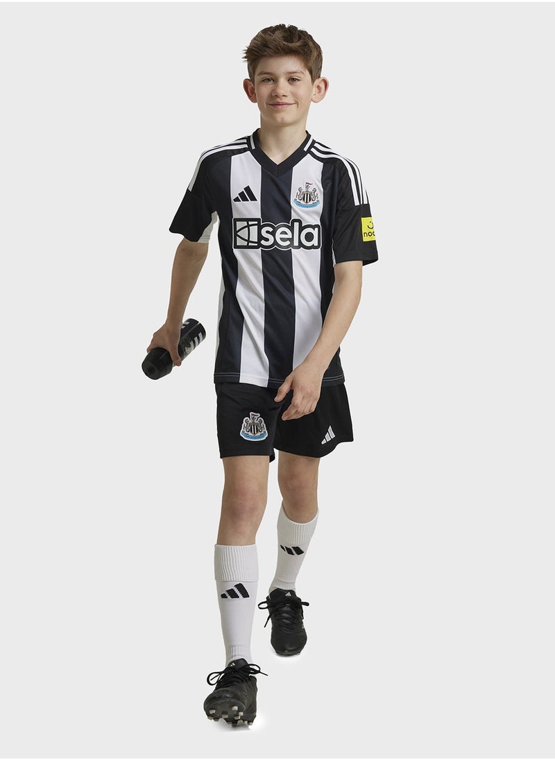 Adidas قمصان ملعب نيوكاسل ستاديوم المنزلية للشباب 24/25  - Image 3