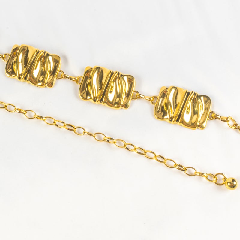 Golden Metal Waist Chain Belt For Women - Image 2