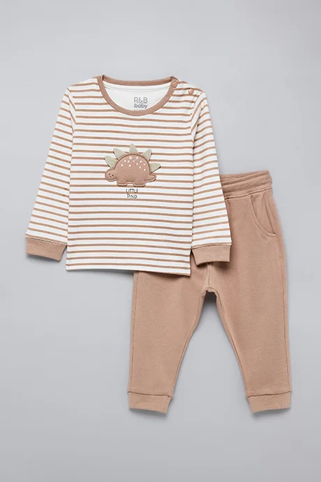 أر أند بي Striped T-Shirt and Joggers Set