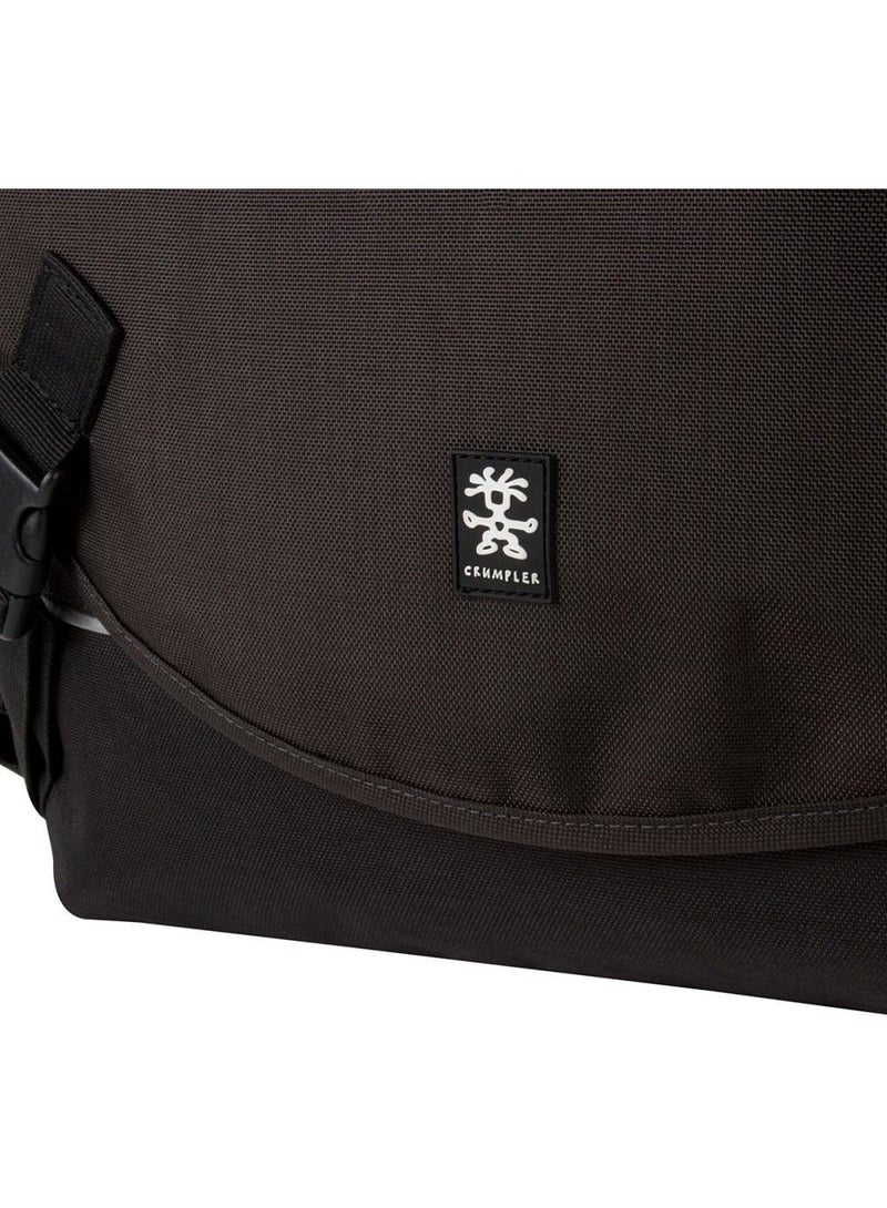 Crumpler Proper Roady Laptop Bag for 15 Inch Laptops - Image 5