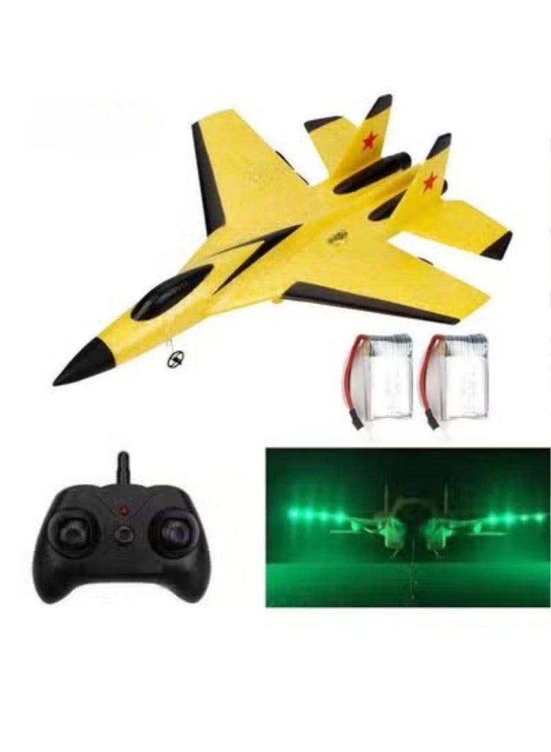 AROAQ طائرة DIY RC لعبة 620 طائرة صفراء تعمل بالتحكم عن بعد بطاريتين طائرة ثابتة الجناح يمكنك صنعها بنفسك