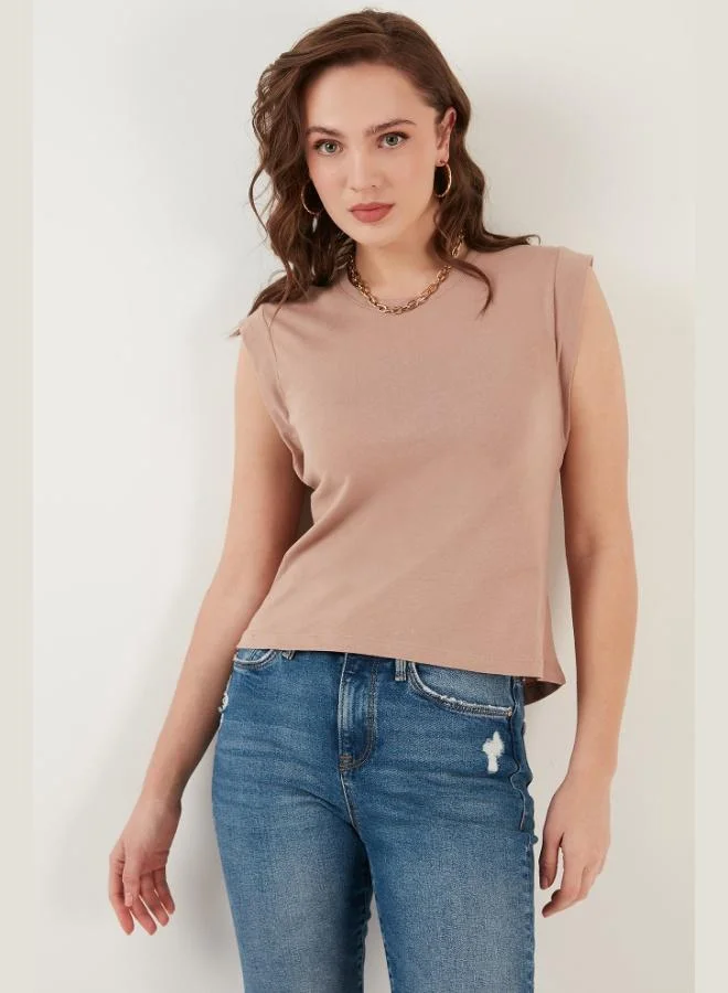 ليلا تيشيرت نسائي قطن برقبة دائرية بدون أكمام أساسي