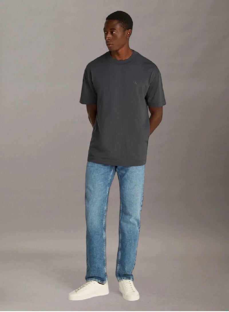 كالفن كلاين جينز تيشرت مزين بشعار كلفن كلاين على الظهر - Image 4