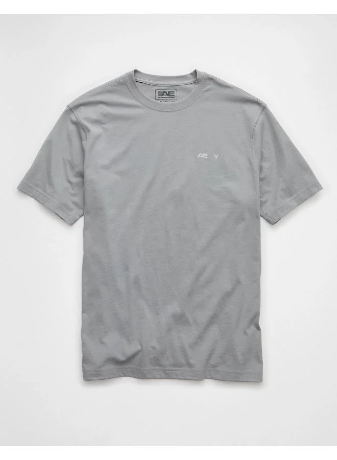 American Eagle A chill tee for anywhere & everywhere.