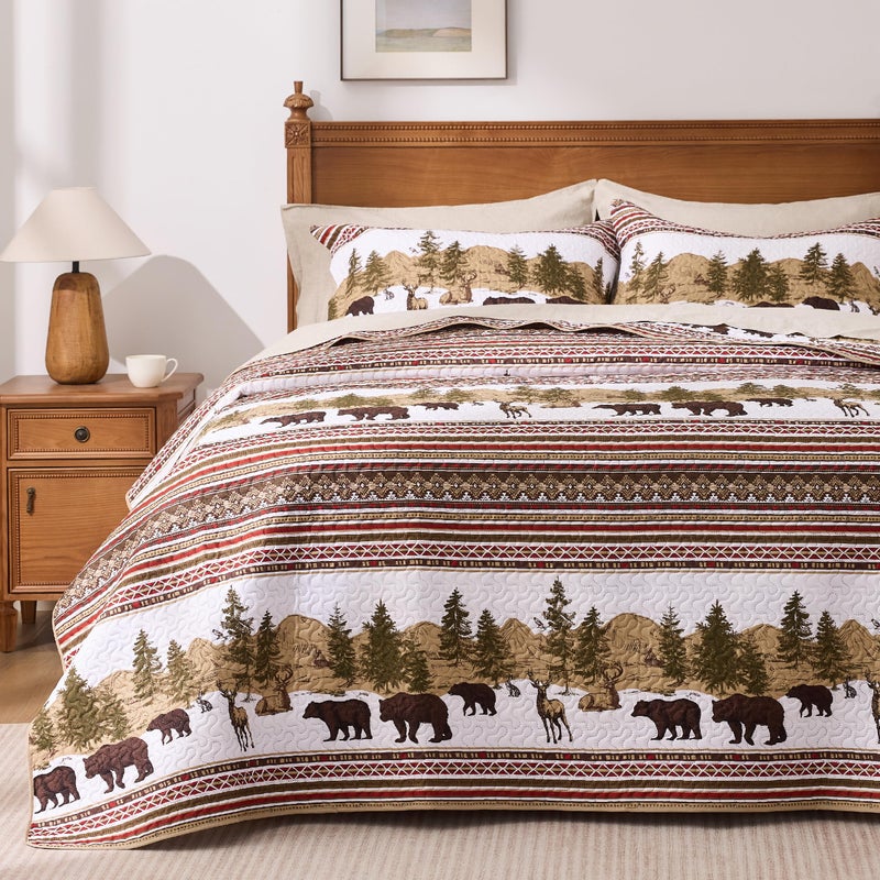 PPOLCA Christmas Cabin Quilt Sets Queen, 3-Piece Bear Rustic Quilt Coverlet Bed Set, All Season Lightweight Reversible Bedspread Coverlet with 2 Pillow Shams - Image 1
