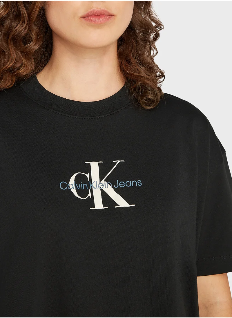 Calvin Klein Jeans Textured Monologo Boyfriend Tee