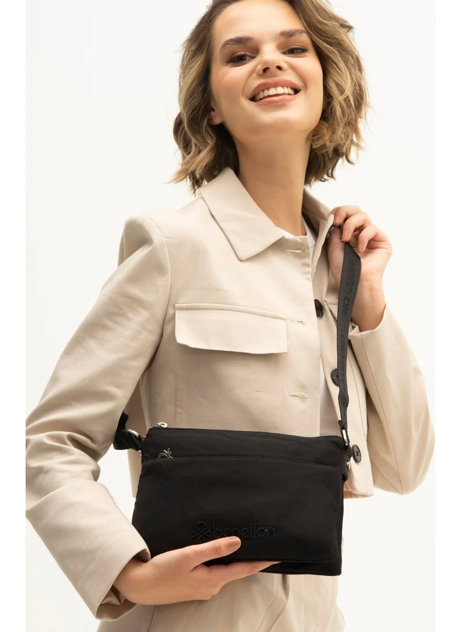 يونايتد كولورز أوف بينتيون Benetton Women's Crossbody Bag Black BNT1200