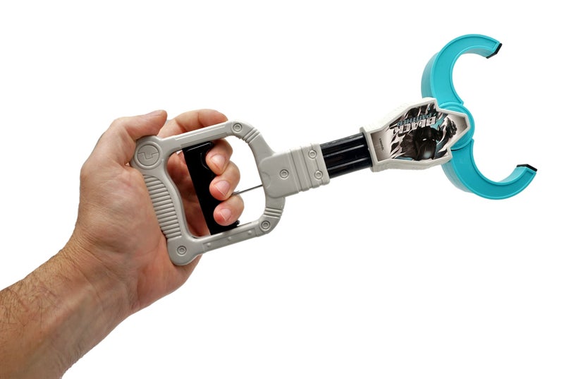 JA-RU Marvel Avengers Black Panther Claw Grabber Toy for Kids (1 Unit) 12.5 Inch Long Robot Claw Grabber Pickup Tool. Super Hero Toys for Boys. Birthday Gifts. d-6824-1s - Image 2