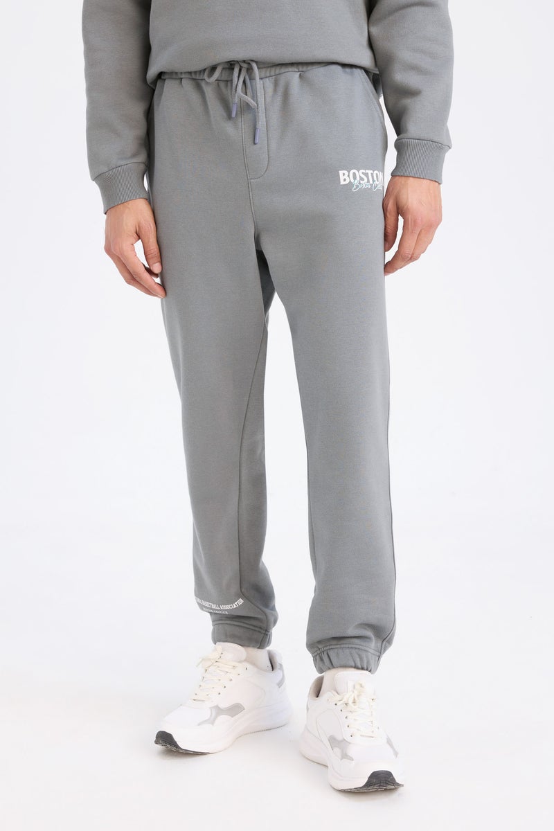 DeFacto Man DeFactoFit NBA Boston Celtics Standard Fit Thick Fabric Joggers  - Image 5
