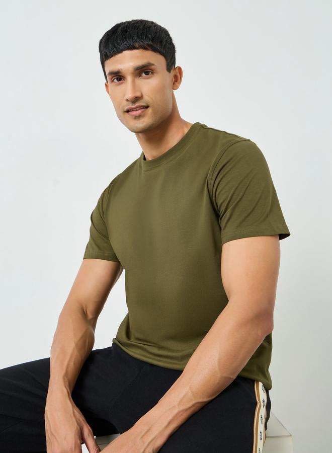 Styli Men Olive Crew Neck Regular Fit T-Shirt - Image 3