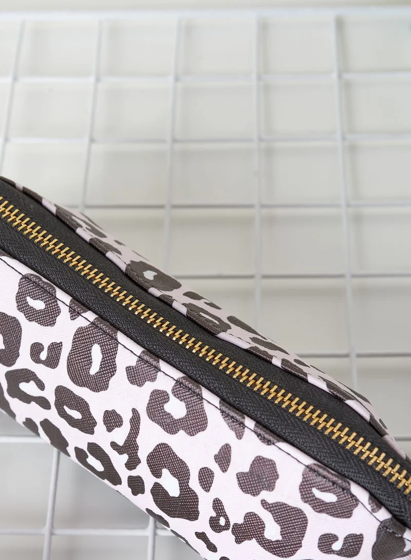 Alice Scott Triangular Pencil Case