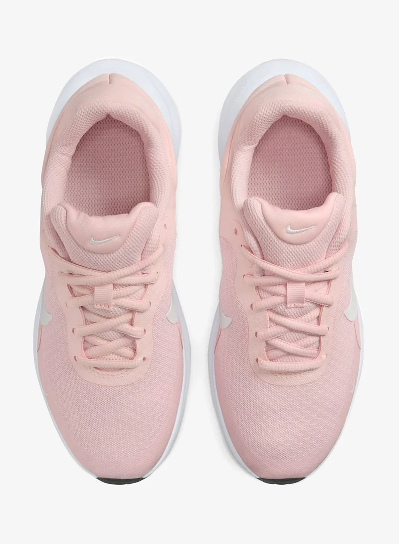 Nike Youth Revolution 7