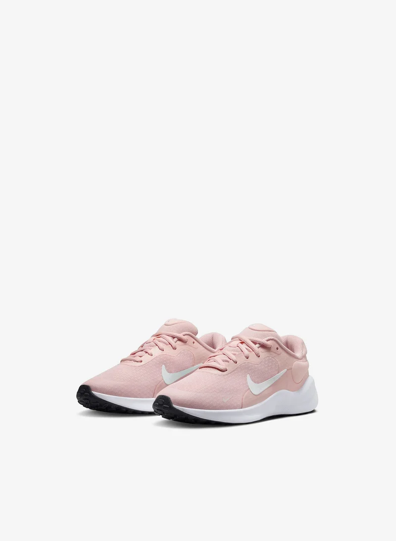 Nike Youth Revolution 7