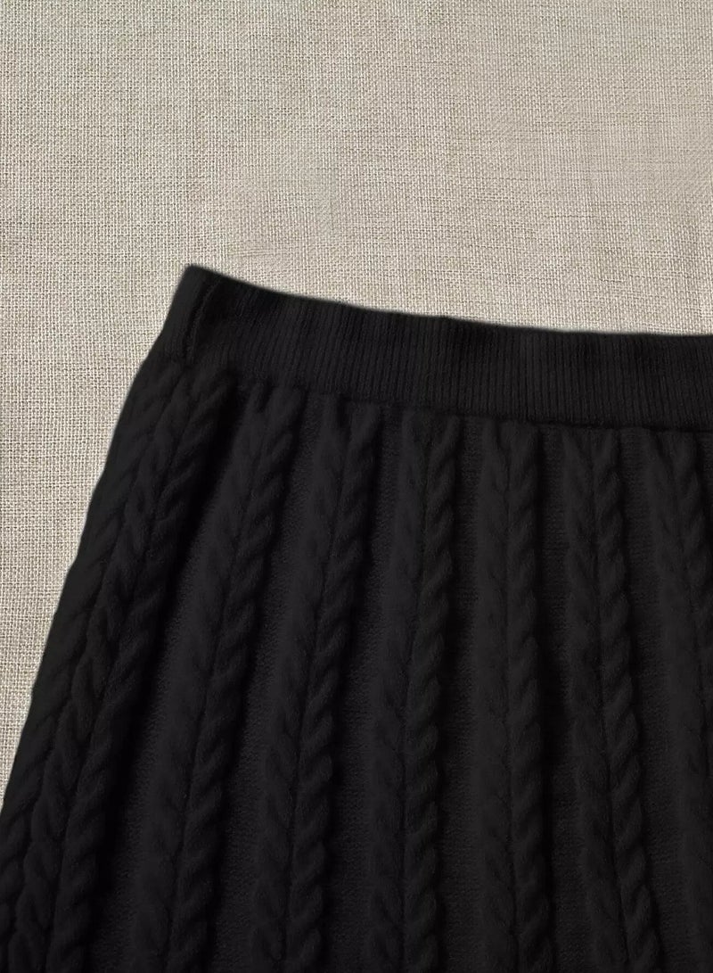 Ruffle Hem Cable Knit Skirt - Image 3