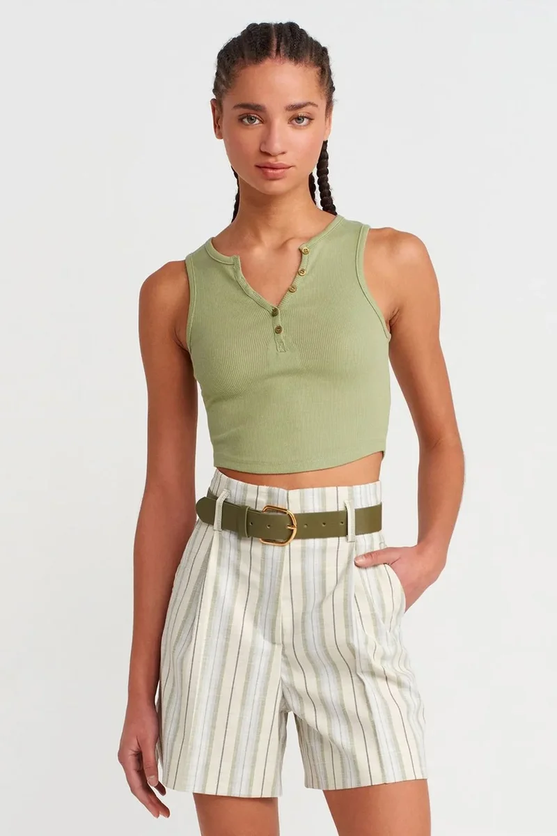 DILVIN Women's Ribbed Crop Blouse With Buttons