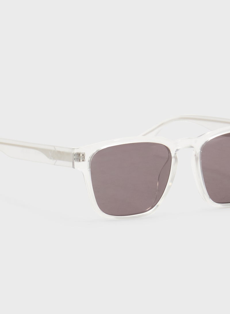 نظارات شمسية مربعة