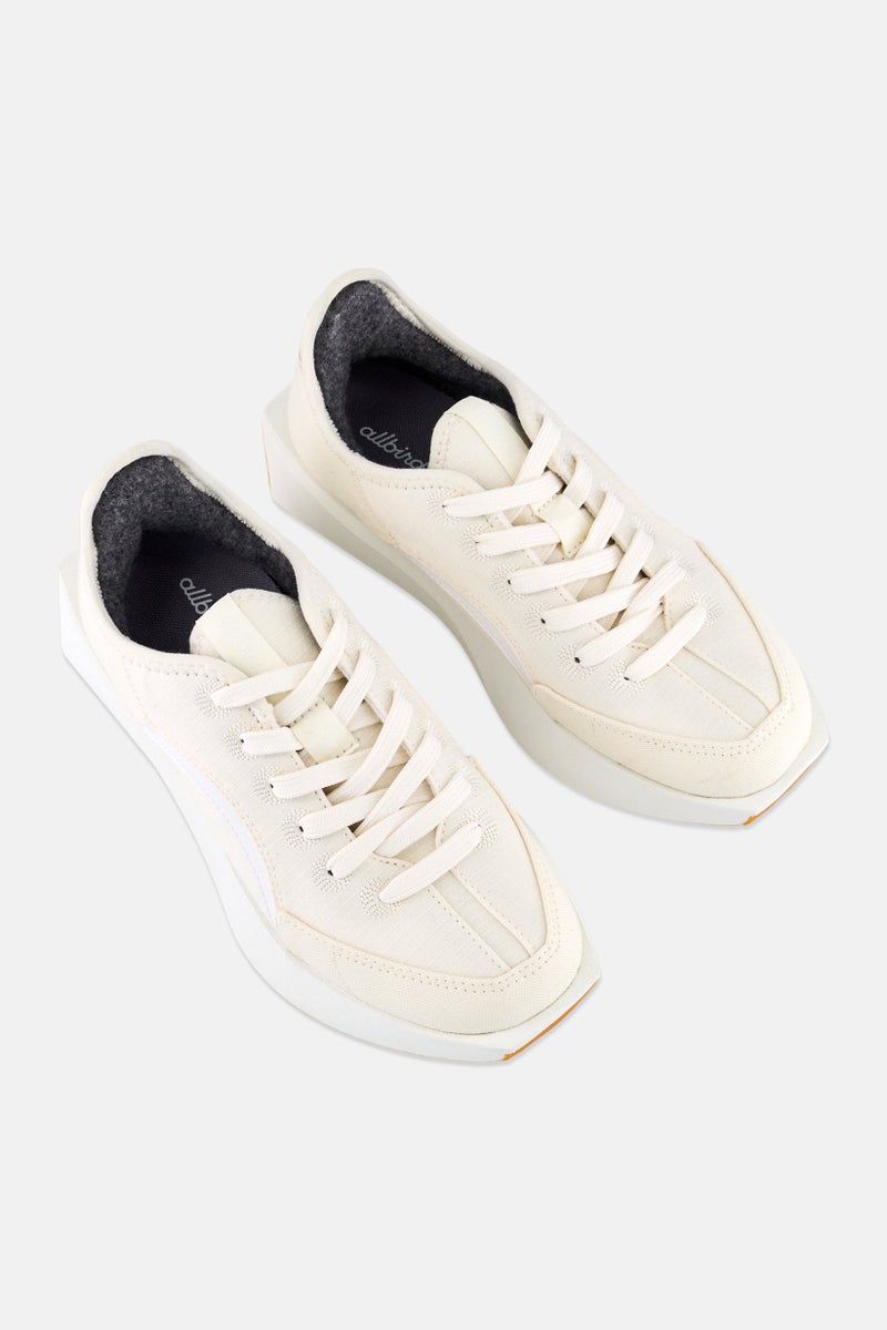 Allbirds حذاء رياضي نسائي واسع برباط، بيج - Image 4