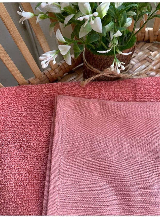 توالا مجموعه فوط توالا سفره 65*65+ فوطه حمام 50*50 و مناسبه للتقديم , امتصاص عالي , سهل التنضيف - Image 1