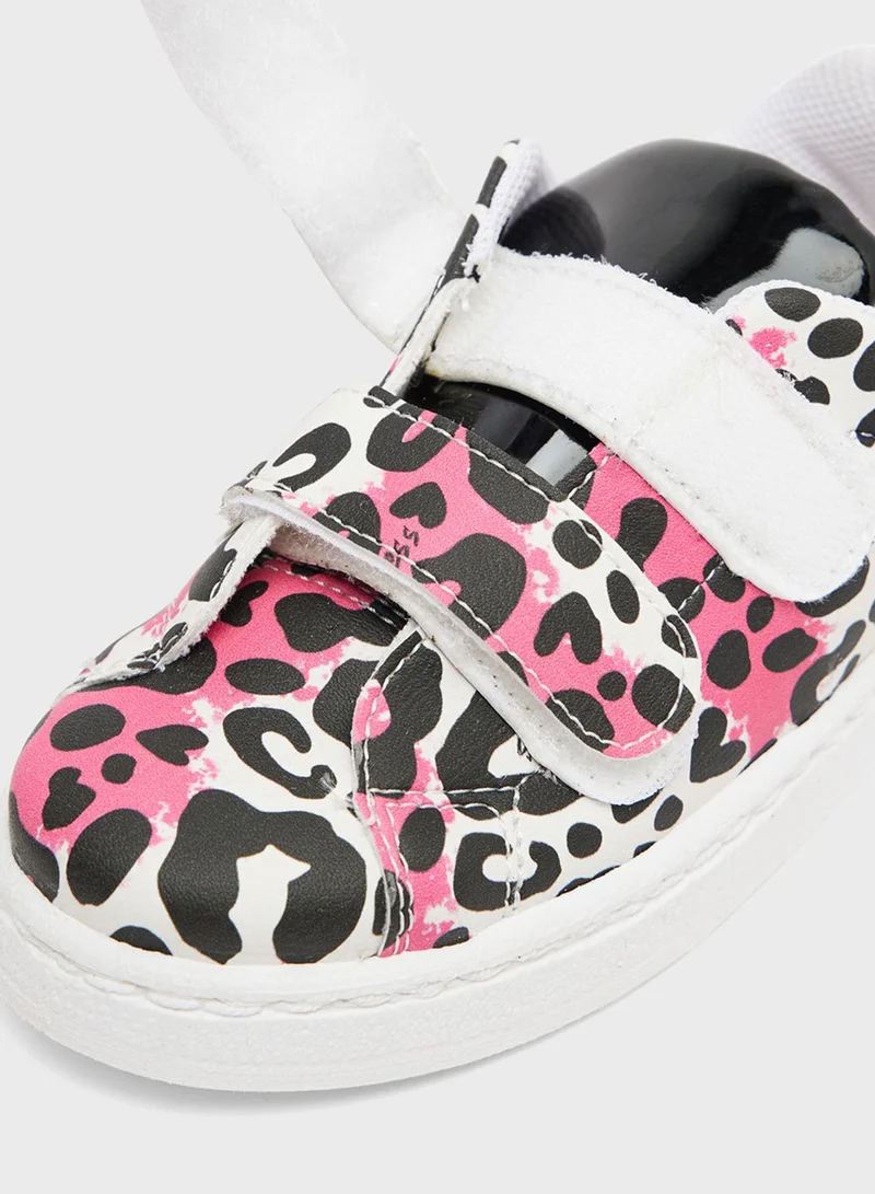 GUESS Infant Baby Lucy Velcro Sneakers