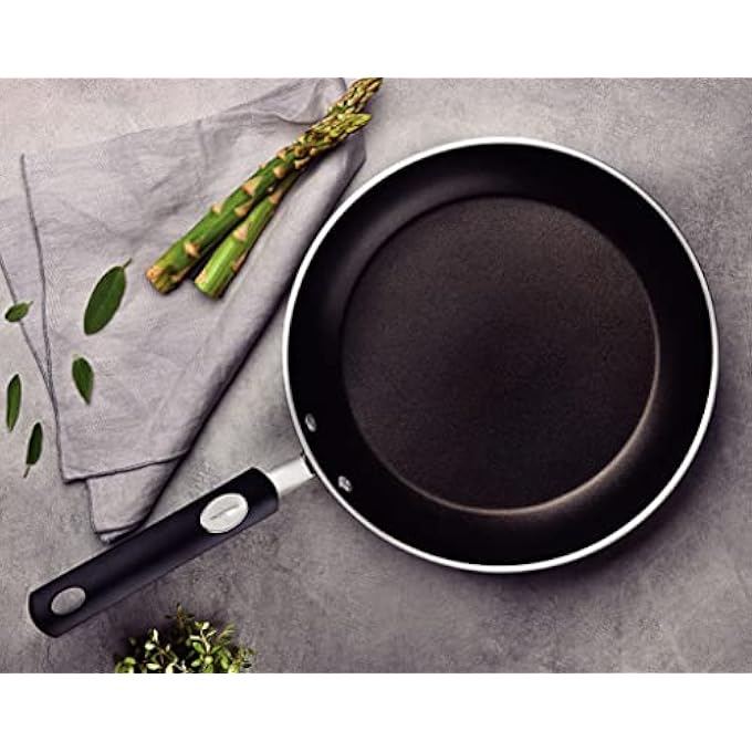 TRAMONTINA Monaco Induction Aluminum Skillet With Starflon Premium NonStick Internal And External Coating Black 20Cm 1 L - Image 5