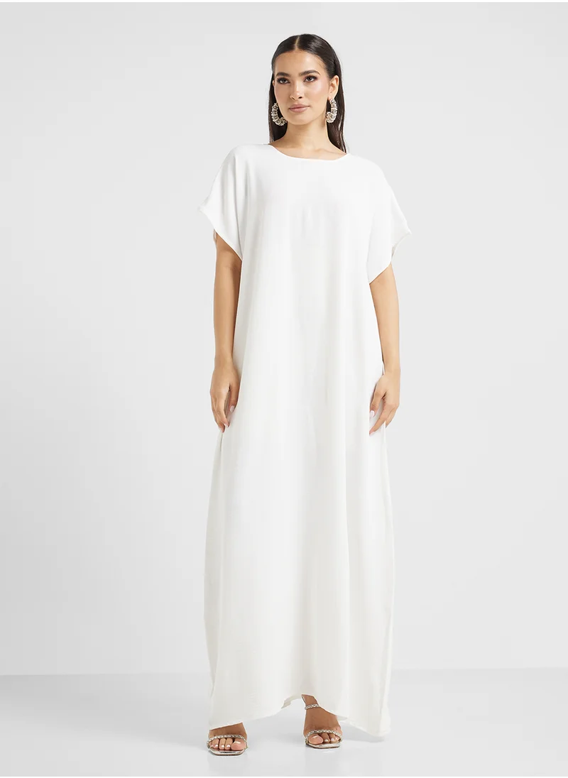 هيا كلوزيت Open front Embroidered flared sleeve abaya