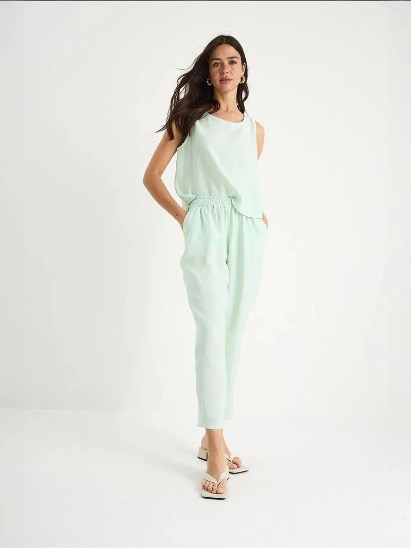 Bianco Lucci Mint Green LUCCI Sleeveless Crew Neck Blouse and Carrof Fıt Pants Set for Women | Best Price UAE