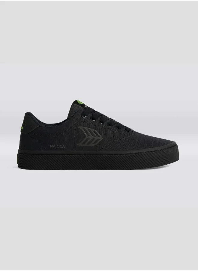 Cariuma NAIOCA All Black Canvas Ash Grey Logo Sneaker