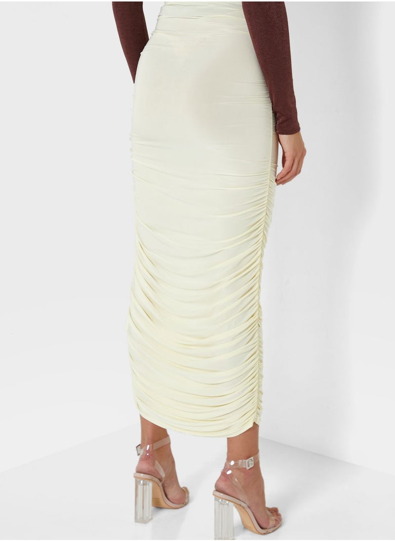 Missguided - Ruched Detail Midi Skirt - Image 1