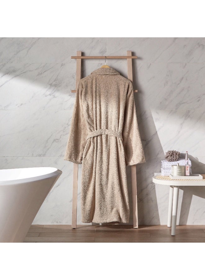 تى ام هوم عرض لفترة محدودة من TM HOME – اشتري روب فندقي فاخر 100% قطن طبيعي واحصل على فوطة هدية مقاس 50×100 – لون كافية أنيق – نعومة فاخرة وجودة عالمية - Image 5