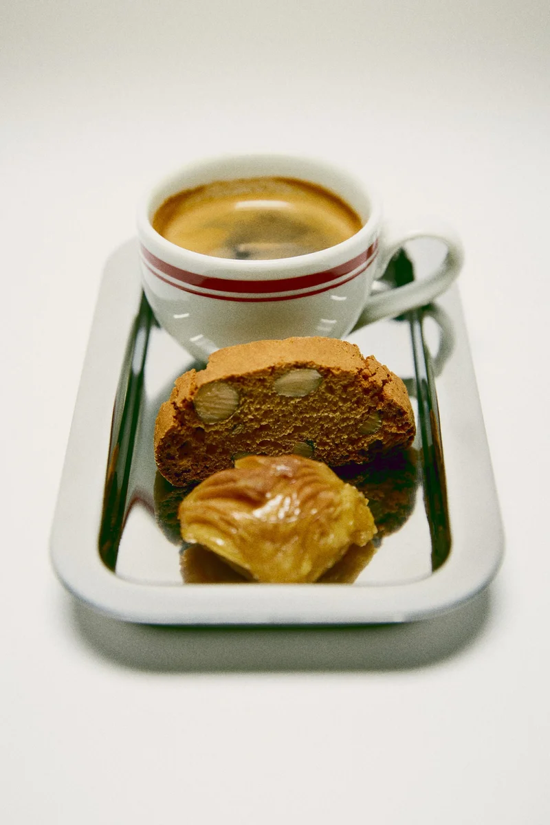 H&M 2-pack espresso cup and saucer