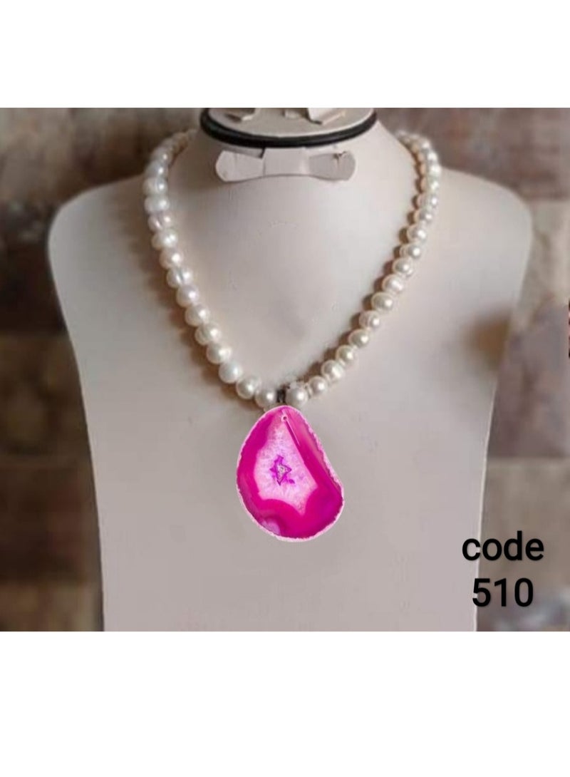 R&R A women's necklace of natural pearls. A necklace of natural agate - Image 2