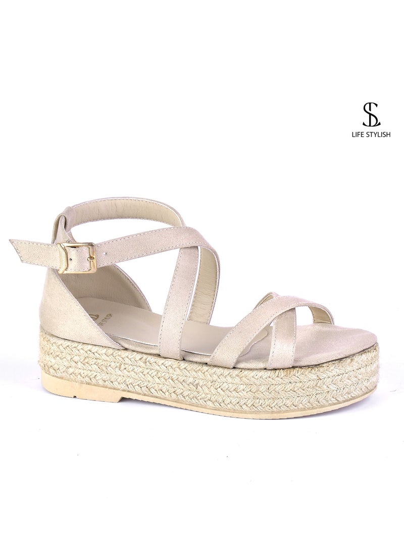 LIFESTYLISH K-1 Elegant Flat Sandal For Women - Beige - Image 3