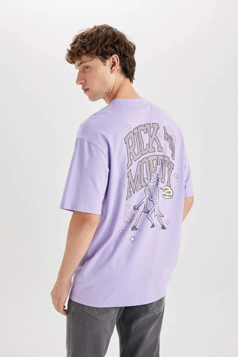 ديفاكتو Rick and Morty Licensed Boxy Fit Crew Neck Printed Short Sleeve T-Shirt