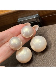 Aurafly Atmospheric Pearl Earrings Vintage Hepburn Style Stud Earrings  - Image 4
