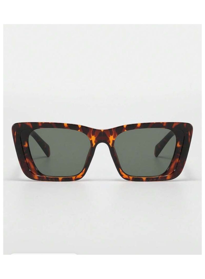 JewelryPalace Fashionable  Stylish Women’s Sunglasses - Image 3