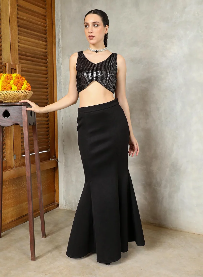  قصة Women's Mermaid-Flare Co-Ord Set For Ethnic Wear | V-Scoop Neck, Sleeveless | Sequined Plain Woven Fabric | 3 Piece Co-Ords Designed For Evening & Party Wear | Midnight Black