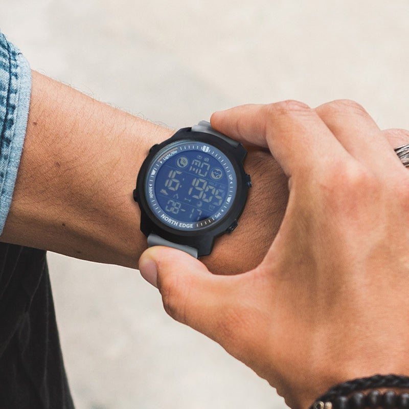 Outdoor sports smart watch long standby bluetooth heart rate waterproof multifunctional smart watch black - Image 3
