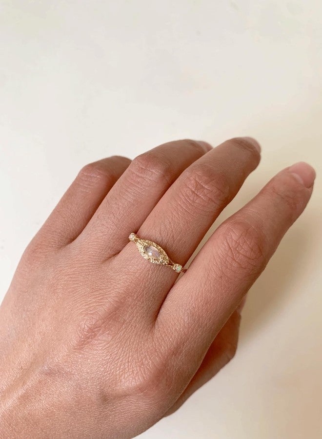 Yeslady خواتم وعد دائمة للنساء YESLADY حلقة أوبال ذهبية قابلة للتكديس بسيطة بثلاثة أحجار مجوهرات خطوبة زفاف عتيقة مقاس 6.5 - Image 2